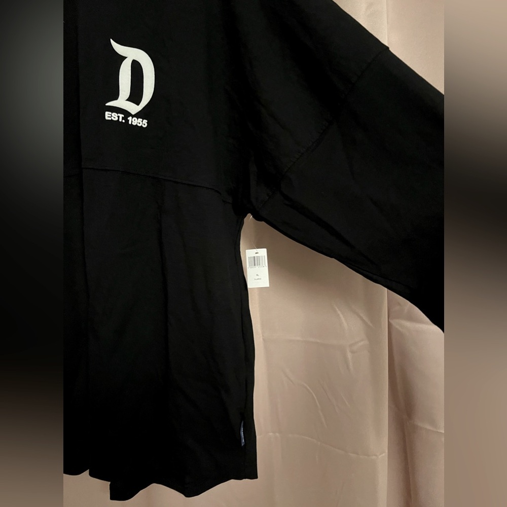 NWT Disneyland Resort Spirit Jersey Black Adult Size XL - Picture 5 of 5